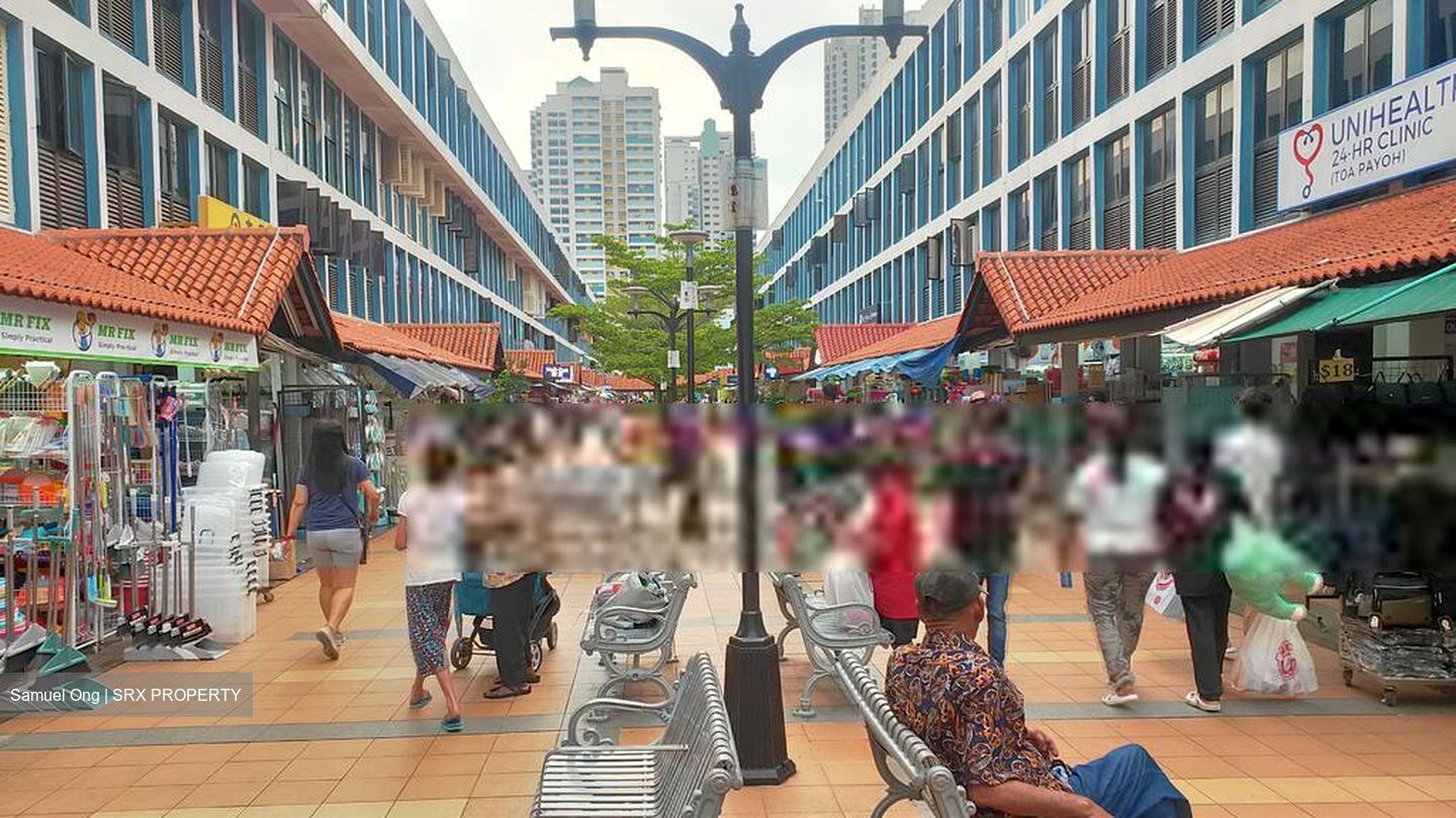 Toa Payoh Central (D12), Shop House #454582791